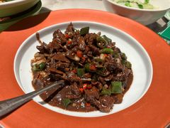 -绿草地·湘菜(酃湖师院店)