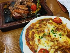 -西语炭烧牛排·西厨(石龙店)