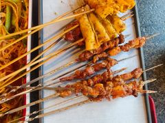 -路边边.炒菜烧烤.音乐餐厅(良乡长虹店)