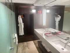 -上海外滩茂悦大酒店