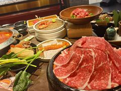 -一绪に和牛寿喜烧(罗湖益田假日店)