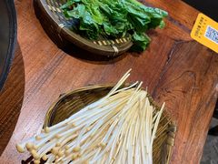 -袁山山重庆火锅(丈八北路店)