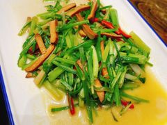 西芹香干-禾悟农·农家私房菜
