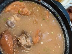 -王府井酒店(金桥港湾店)