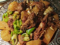 新疆特色大盘鸡-新疆儿子娃娃餐厅(锦华街店)