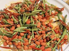 -青瓦餐厅·生鱼片·韩园烤肉(西塔店)