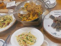 -老唐三下锅 ·张家界地标美食(溪布街店)