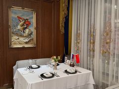 -马克西姆俄罗斯餐厅(通亚街店)