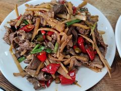 酸笋炒牛肉-牛八宝桂林米粉(八里庄店)