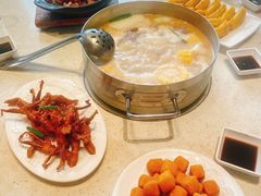 -肥仔文澳门猪骨煲(南京西路店)