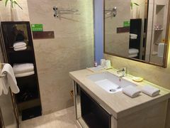 -深圳福青龙华天假日酒店