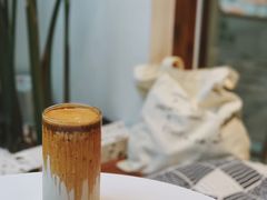 红豆沙拿铁-Line 咖啡(石厦花园店)