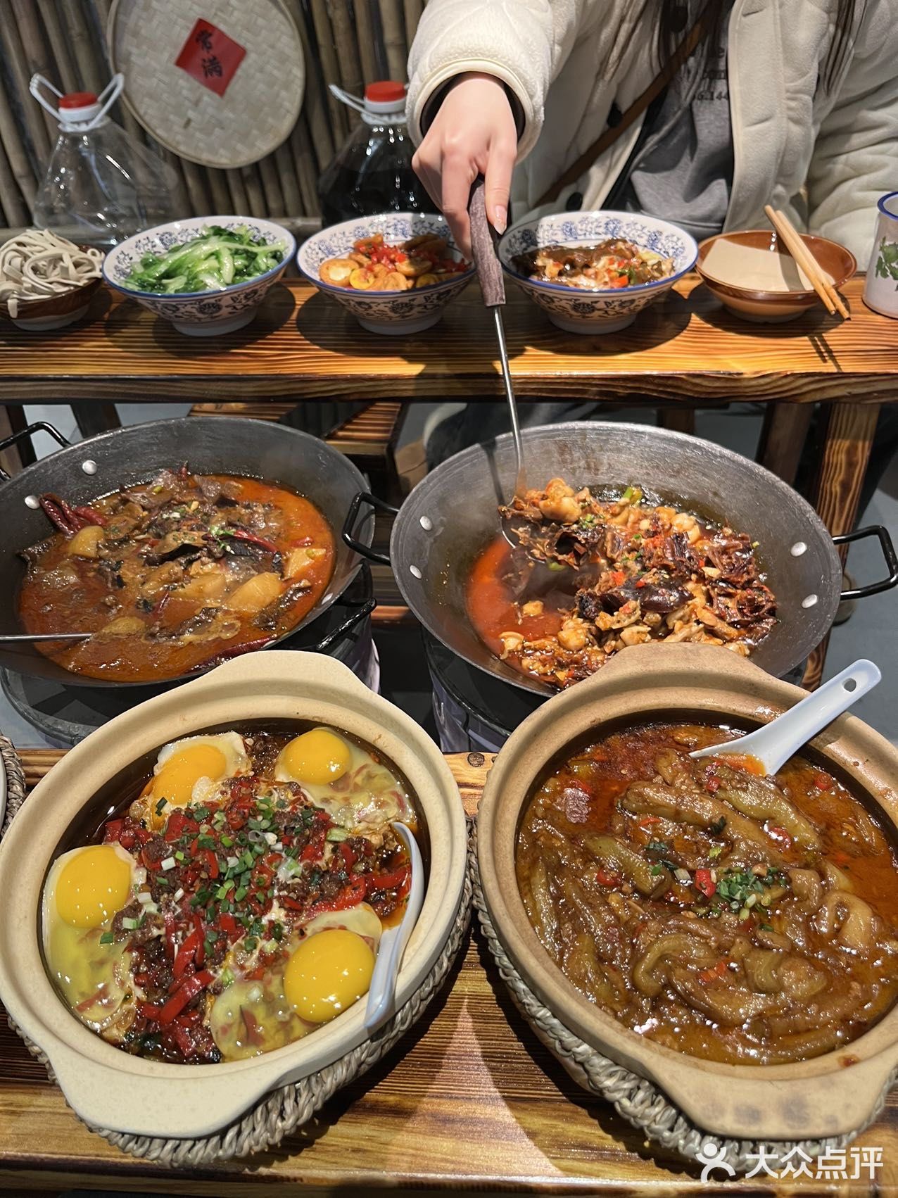 武汉新店❗️板凳炉边菜❗️好吃到无语❗️