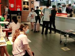 -麦当劳(汉口火车站候车室店)
