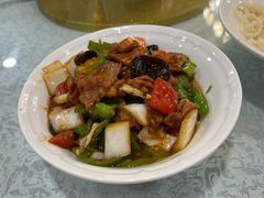 -汗腾格里·风味餐厅(新疆驻京办店)