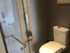 -大连金石滩绿发温泉假日酒店