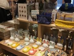 -猫的天空之城概念书店(杭州南宋御街店)