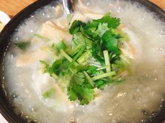 -皮蛋弟砂锅店(总店)