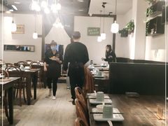 大堂-乔街深夜食堂·台州菜·高压锅生蚝(杭州总店)