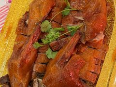 -巨元河鲜酒楼·清远特色菜名店(英德店)