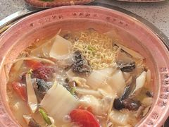 -阿婆情腊排骨火锅(金虹路店)