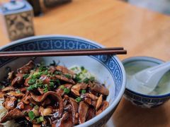 -沪西老弄堂面馆(定西路店)