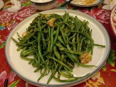-闯关东东北农家菜(崂山石老人店)