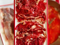 -毛辣果·贵州红酸汤牛肉火锅(西单店)