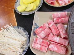 -重庆故事姊妹老火锅(财经学院店)