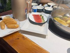 -乡土黄·鲜牛肉火锅·小龙虾(兴业街店)