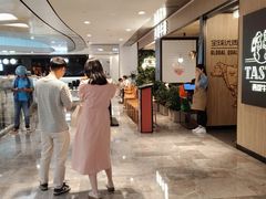 -宝龙城(杭州滨江店)