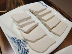 -贵府酸汤牛肉火锅·贵州老字号(飞山街店)