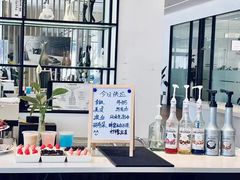 -上海宝诚尊悦宝马4S店(静安店)