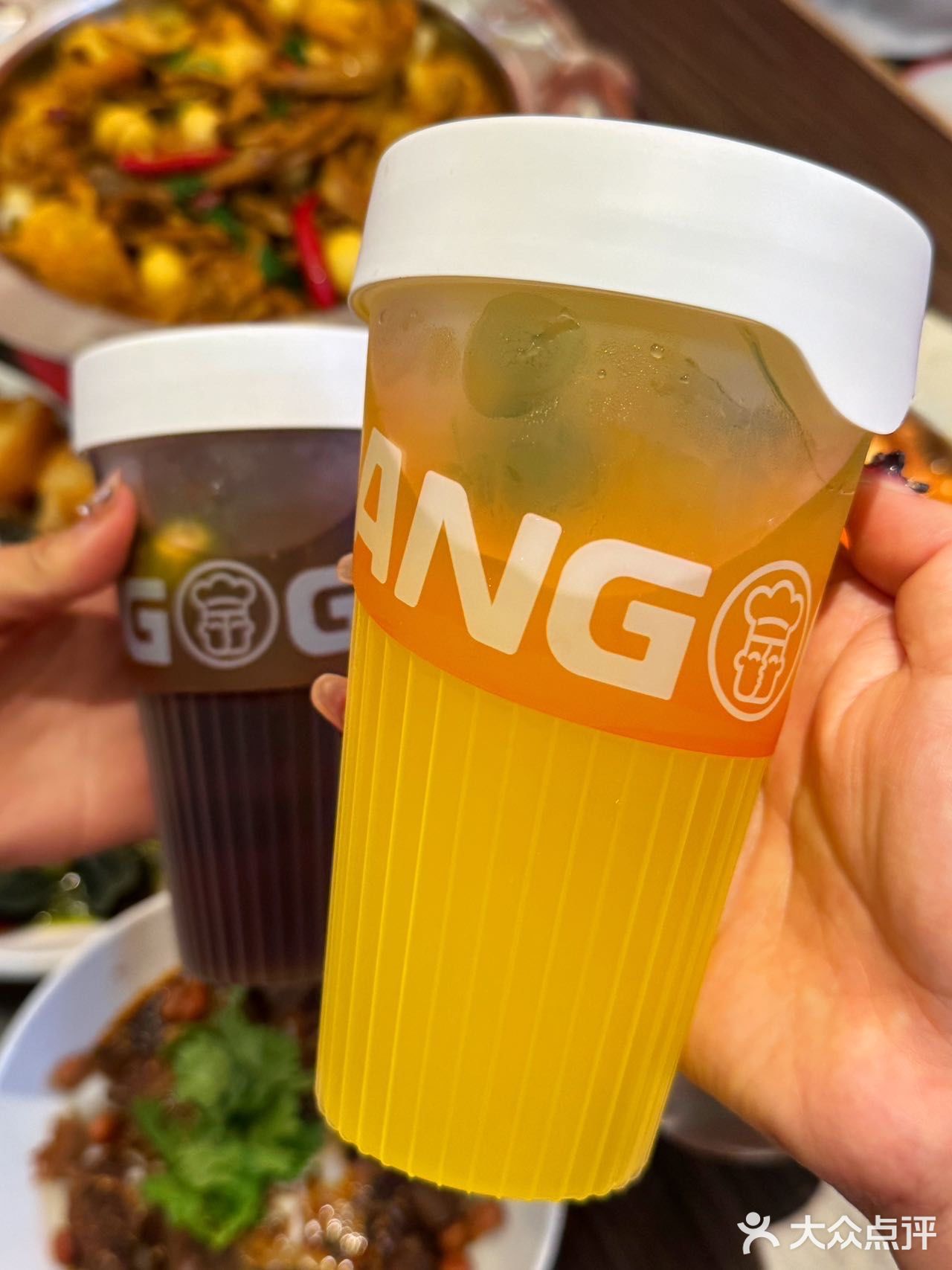 在南京！！！能让我吃三碗饭的肉蟹煲👅