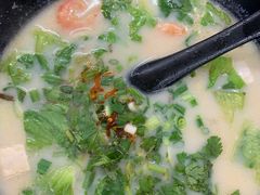 鲜虾鱼粉-湖南大学-第5食堂