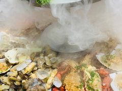 -日进一片海.生腌海鲜火锅.宵夜烧烤(三里屯总店)