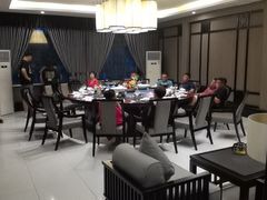 -丽华园(青少年宫店)