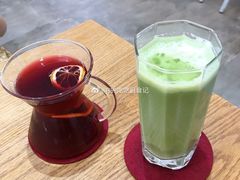 抹茶牛奶-怪 kafe.