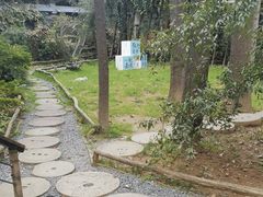 -林间山庄