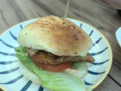 -必胜客(联投东方店)