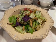 -闻见中国海南菜(K11店)