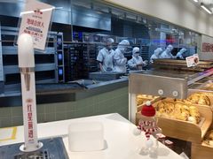 -红星前进面包牛奶公司(君太店)