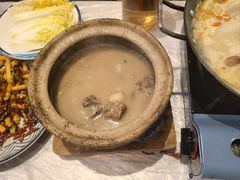 -霄汉牛三鲜湖北砂锅菜(万松园2店)