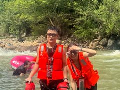 -雅鲁激流探险漂流