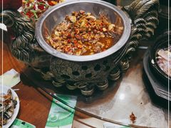 -钵家大院·地道湖北菜(江夏·大花岭店)