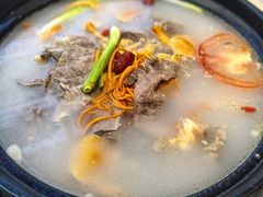 -九寨沟特色牦牛肉汤锅