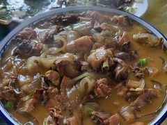 -华龙特色大骨鸡农家菜馆