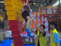 -Tenker Club弹刻极限主题公园 · 蹦床 · 团建 · 生日派对(大关店)