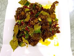 -唐师傅湘西名菜馆(武陵路店)