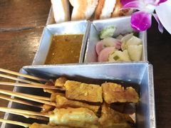 -Dang restaurant (patong phuket)